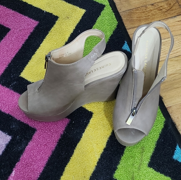 Shoes - Picture 2 of 3